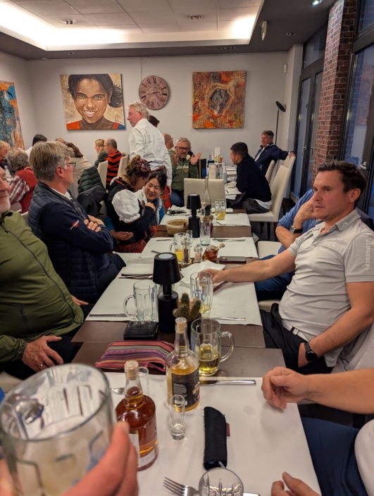 PXL_20251011_165725054.RAW-01.MP.COVER