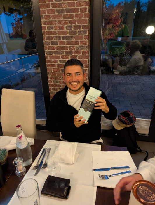 PXL_20251011_165834032.RAW-01.MP.COVER