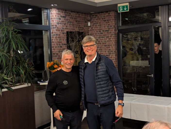 PXL_20251011_173748899.RAW-01.COVER