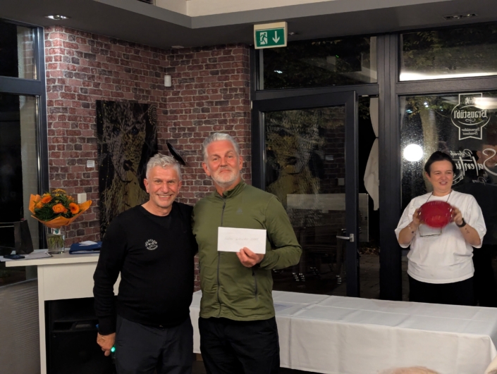 PXL_20251011_173835371.RAW-01.COVER