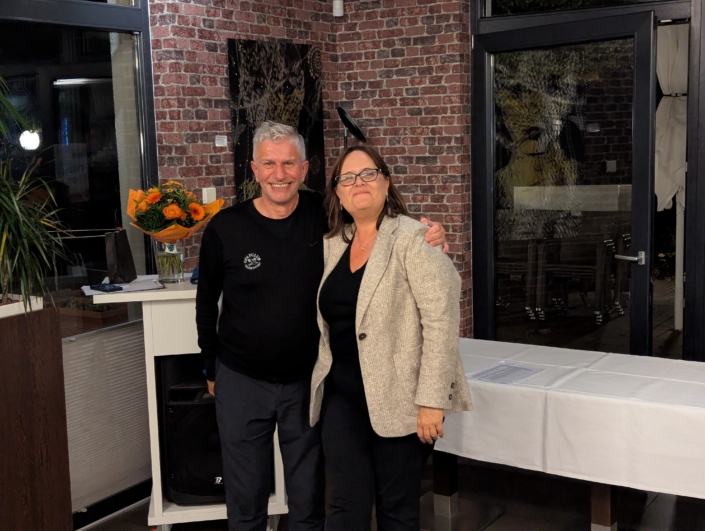 PXL_20251011_173910204.RAW-01.COVER